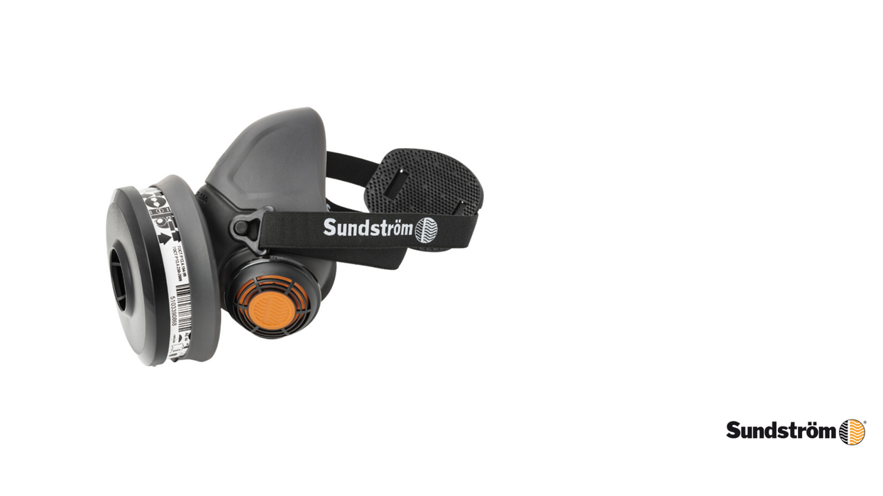 Puolinaamari Sundström SR 900